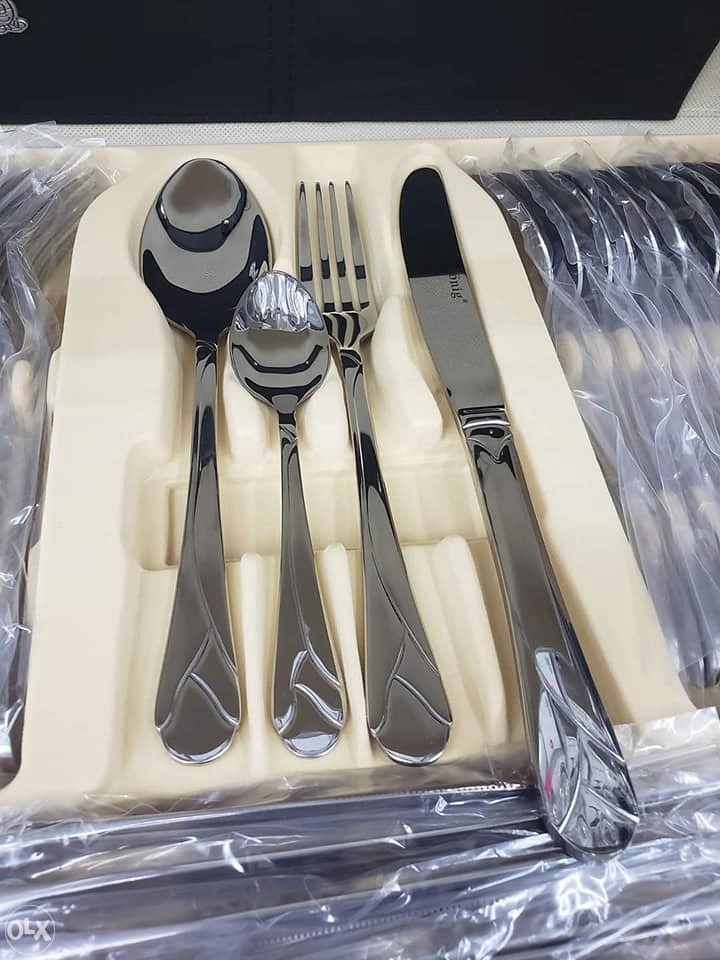 Konig escajg od nehrđajućeg čelika za 12 osoba